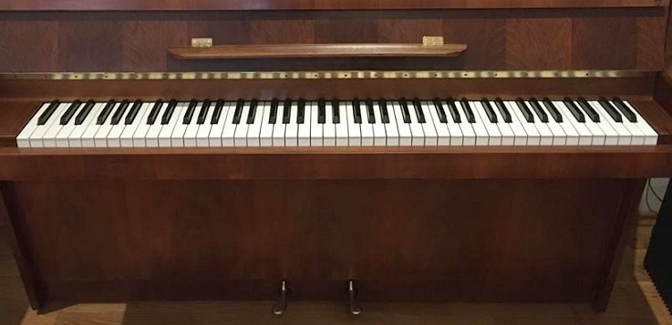 Das Alexander Herrmann Klavier Modell 104 gebraucht von Goecke und ...